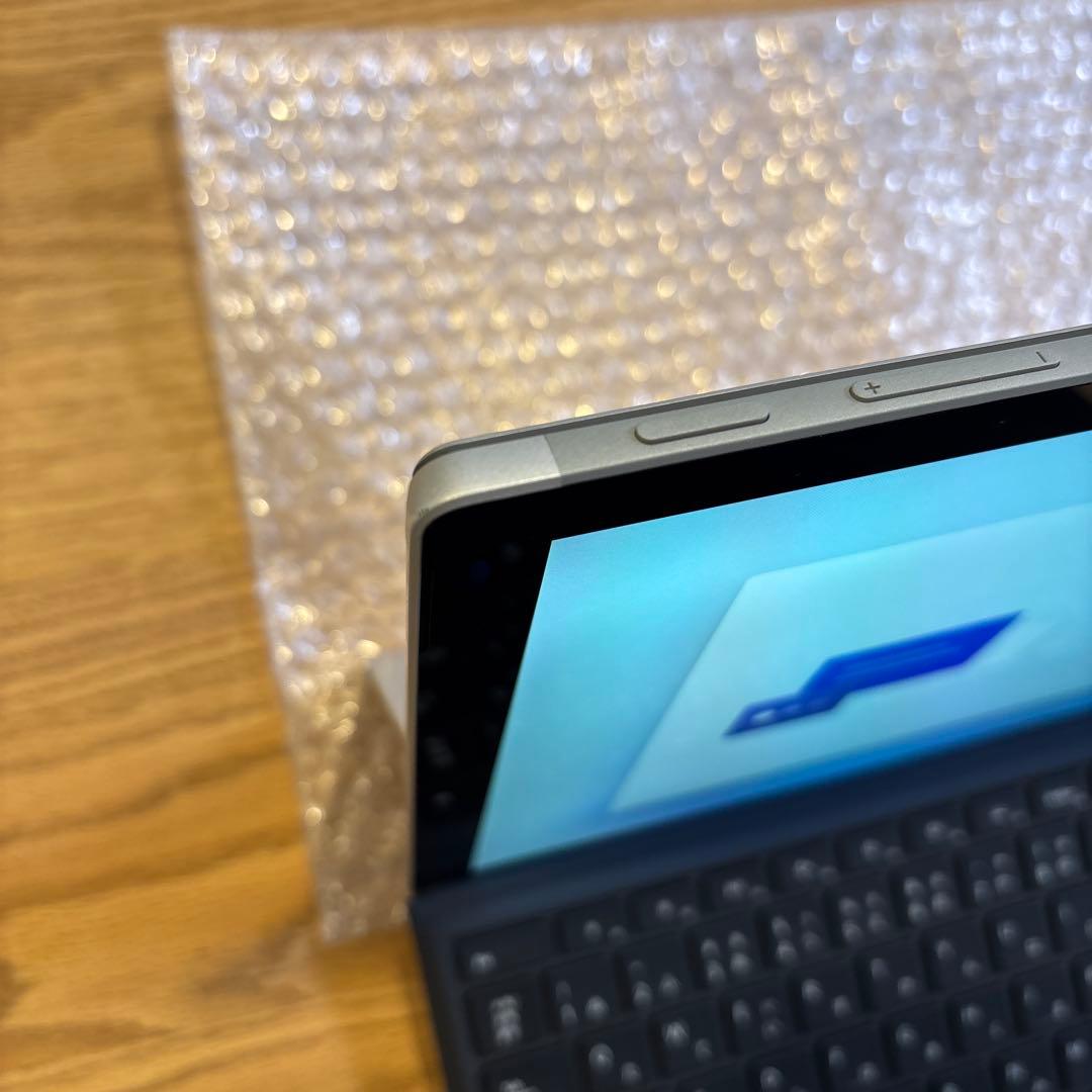 【週末値下げ】Microsoft Surface Pro 7 256GB 8GB