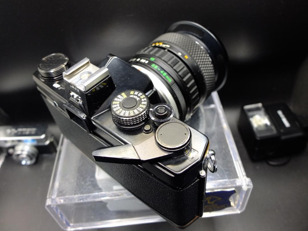 オリンパスOM1ブラック／Sズーム28~48ｍｍf4フード付【実写確認済整備品】