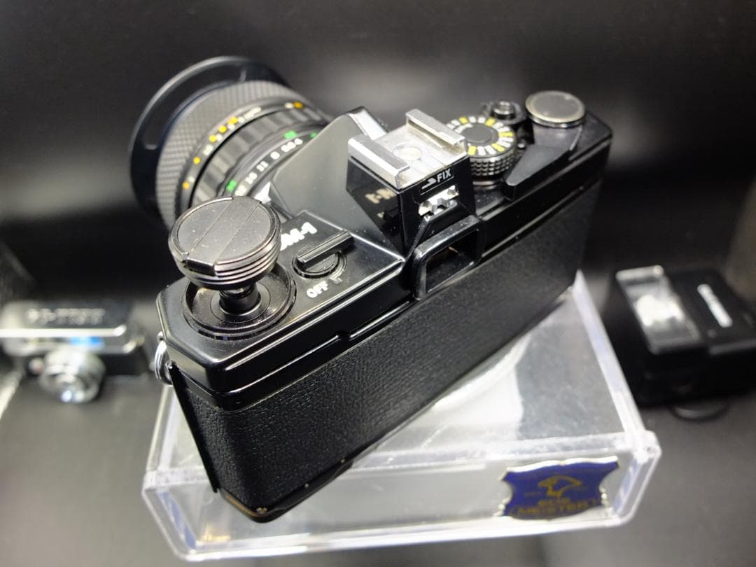 オリンパスOM1ブラック／Sズーム28~48ｍｍf4フード付【実写確認済整備品】