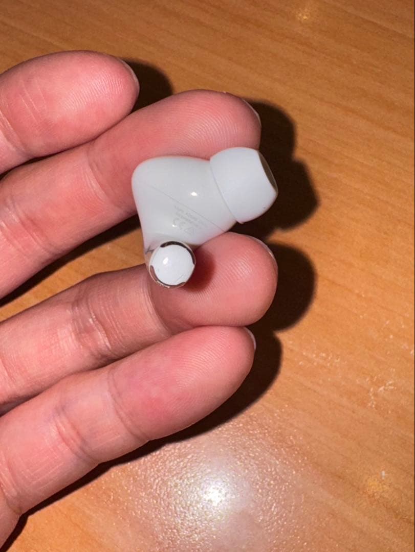 AirPods Pro2 litghtning 左耳