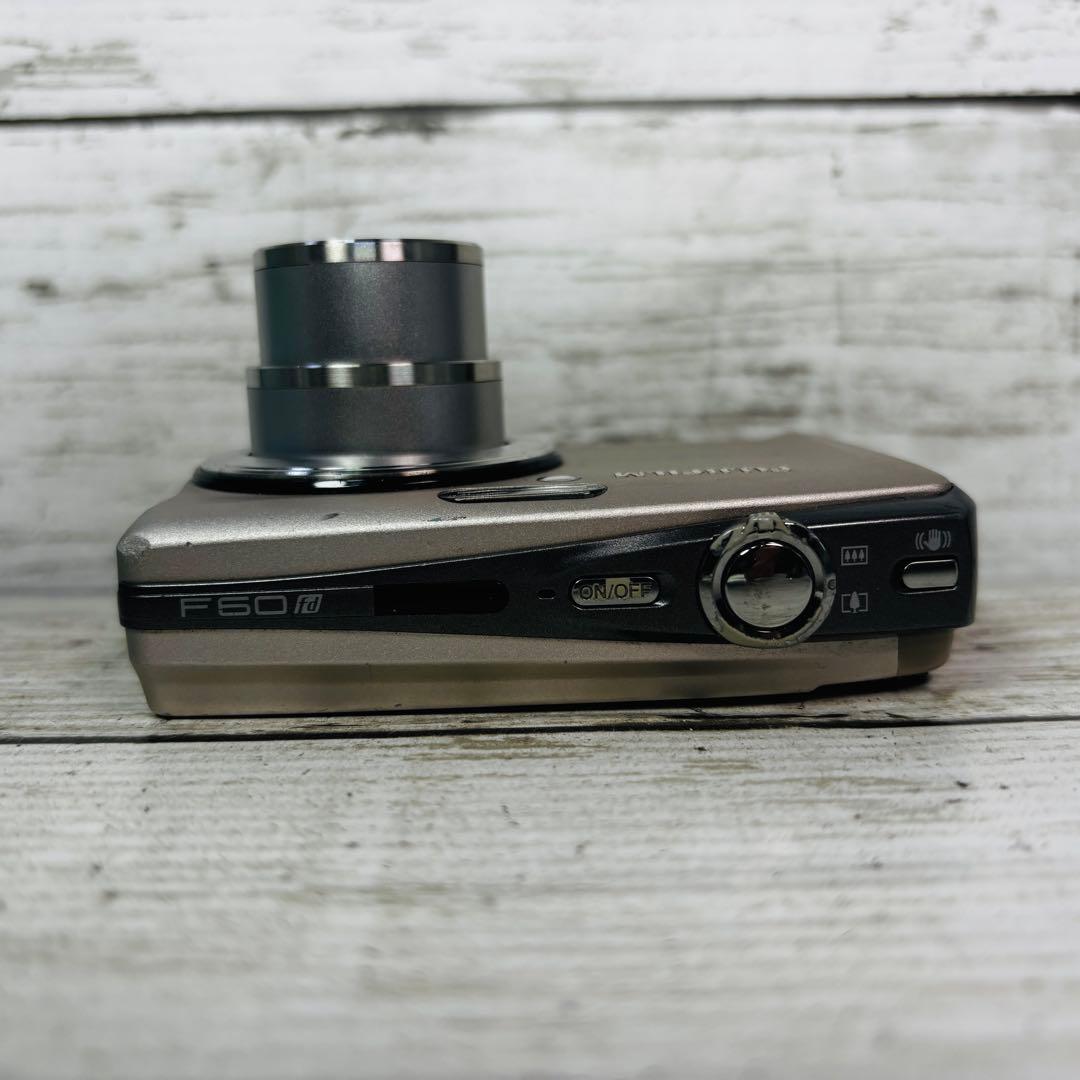 【動作良好】富士フイルム デジタルカメラFINEPIX F60fd ゴールド
