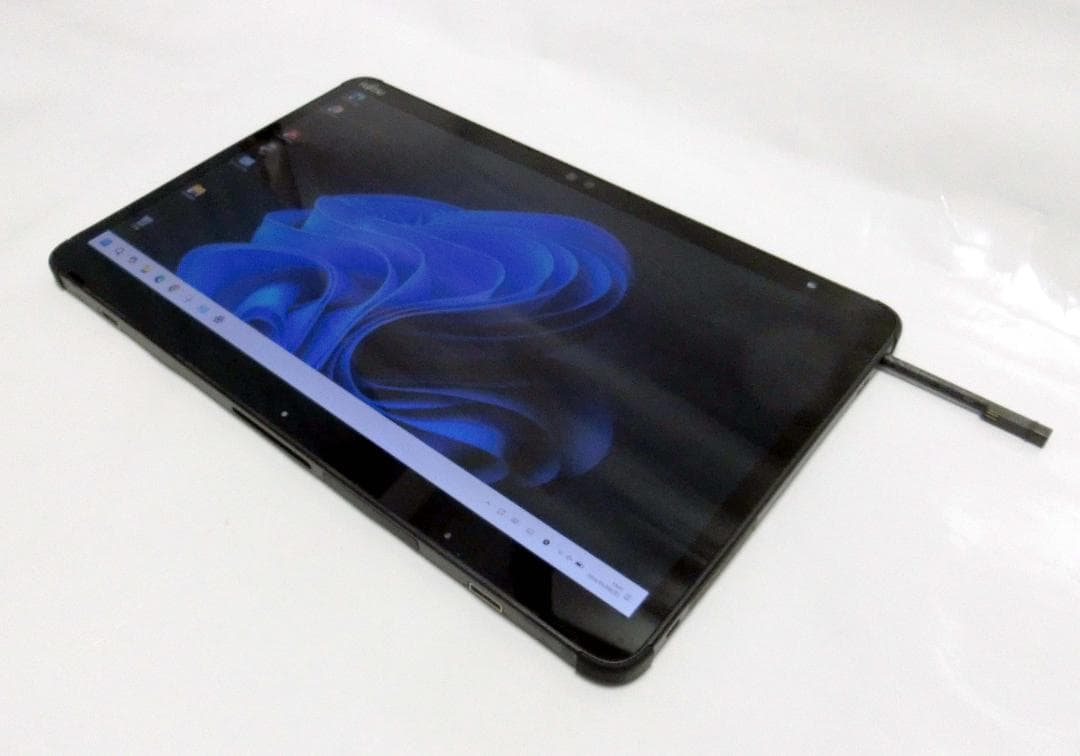 ◆ ArrowsTab Q7311/FB ◆ 第11世代Windowsタブレット
