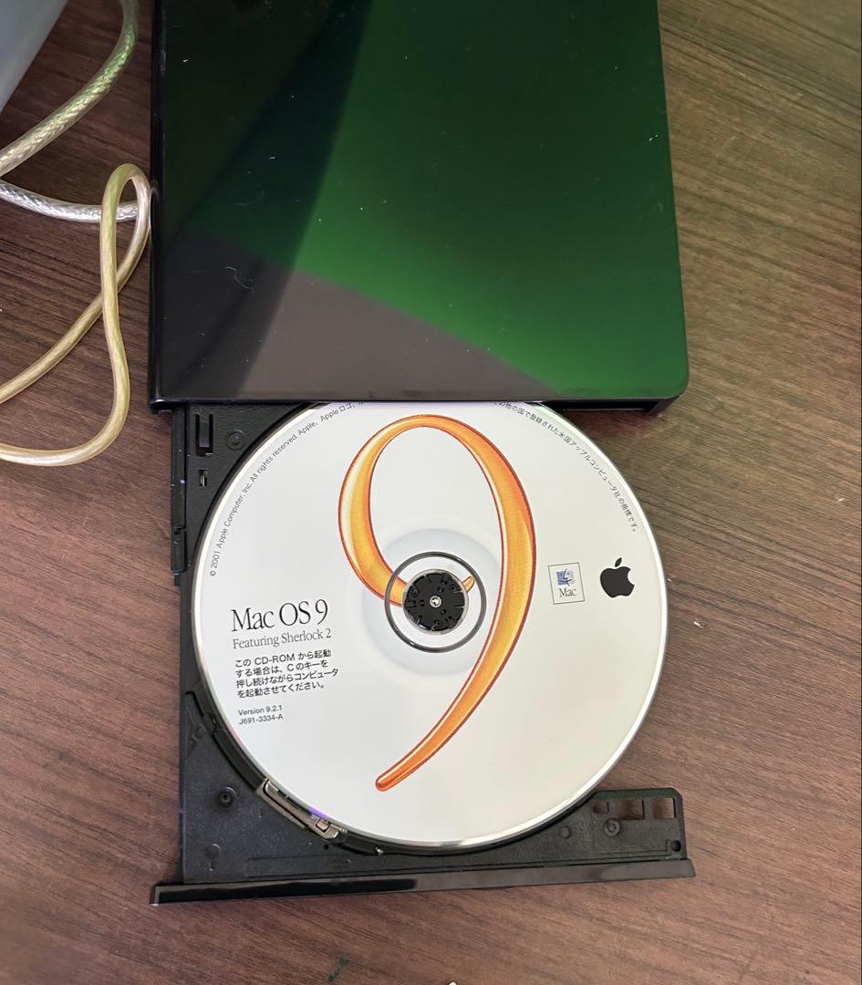 動作商品　iMac Ｇ３と元箱とキーボード・マウスとインストールCDと他
