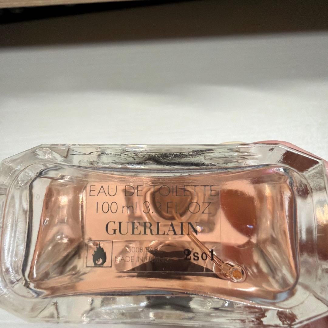 香水(女性用) GUERLAIN La Petite Robe Noire 100ml