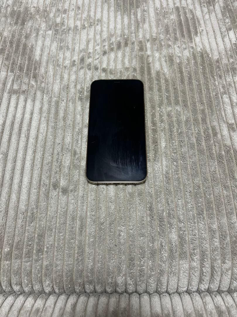 Apple iPhone 12 Pro ゴールド