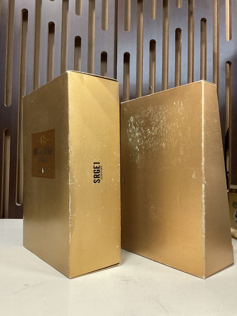 614[未開栓]Suntory Whisky  ゴールドボトル