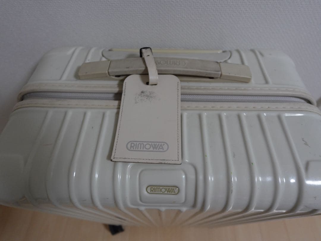RIMOWA スーツケース　チェックインM アローズ