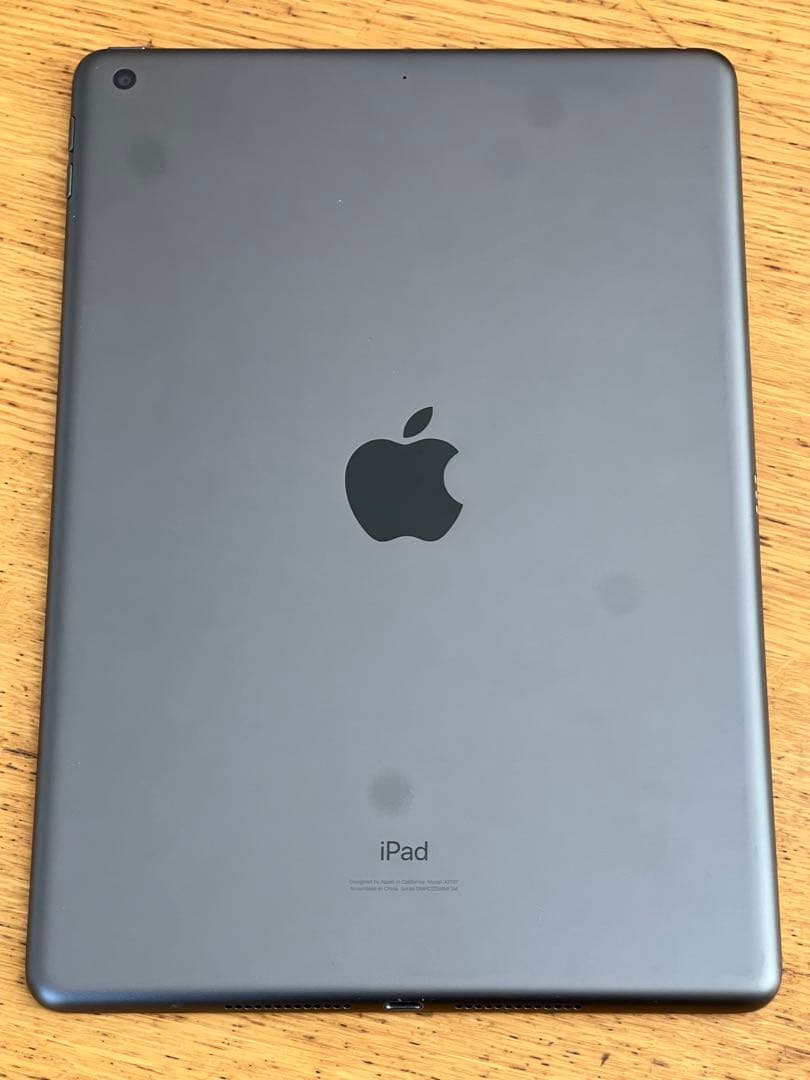iPad 第七世代　スペースグレー 本体　ジャンク