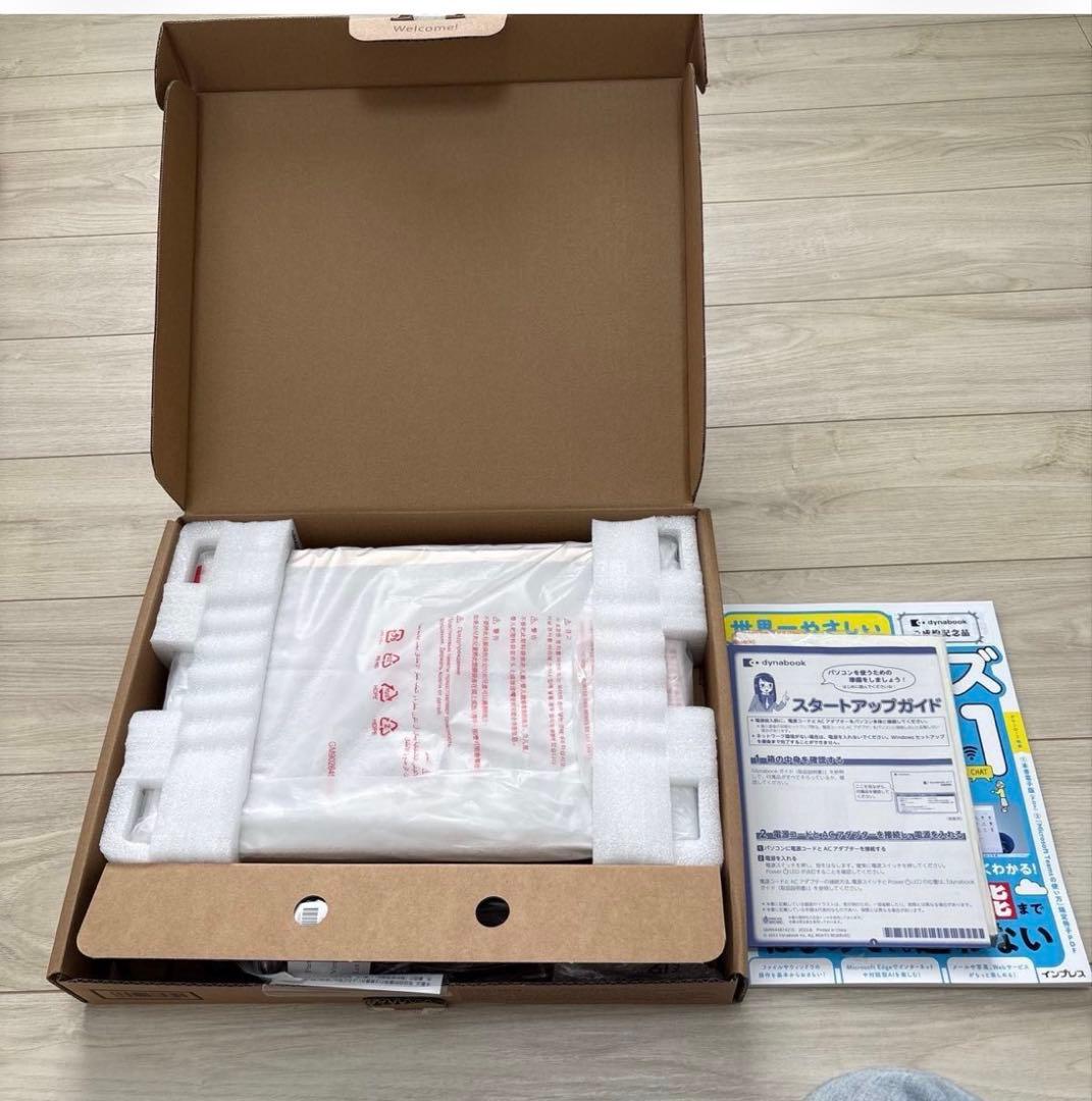 dynabook Core i7 IRIS Xe Graphicsノートパソコン