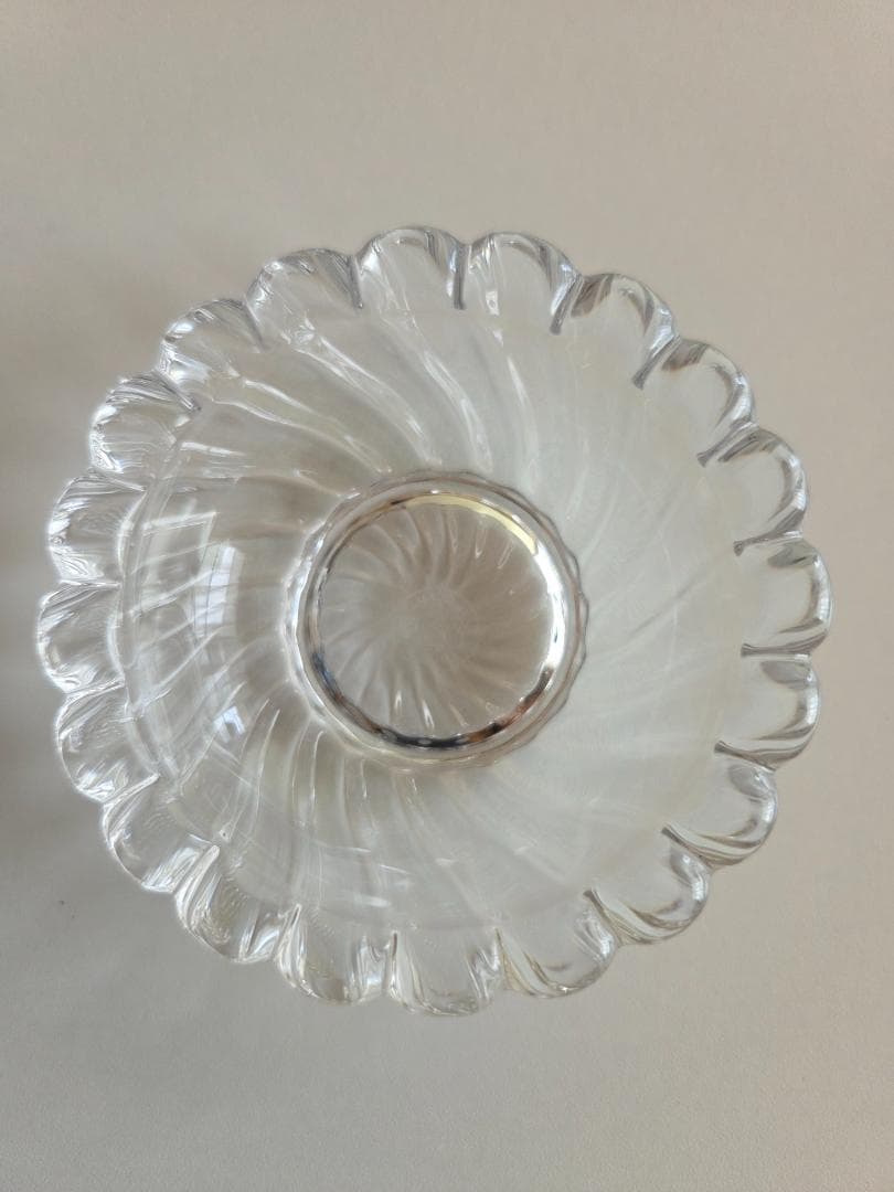 バカラ BACCARAT ボリュート VOLUTE 小物入れ 箱付き