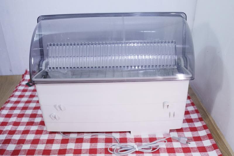 未使用◆SANYO　食器乾燥器　SSK-CX2 　たっぷりゆとりの８人用