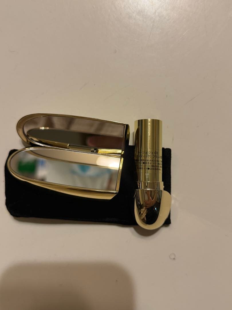 Guerlain ストラス ケースとシェード03のリップ　セット