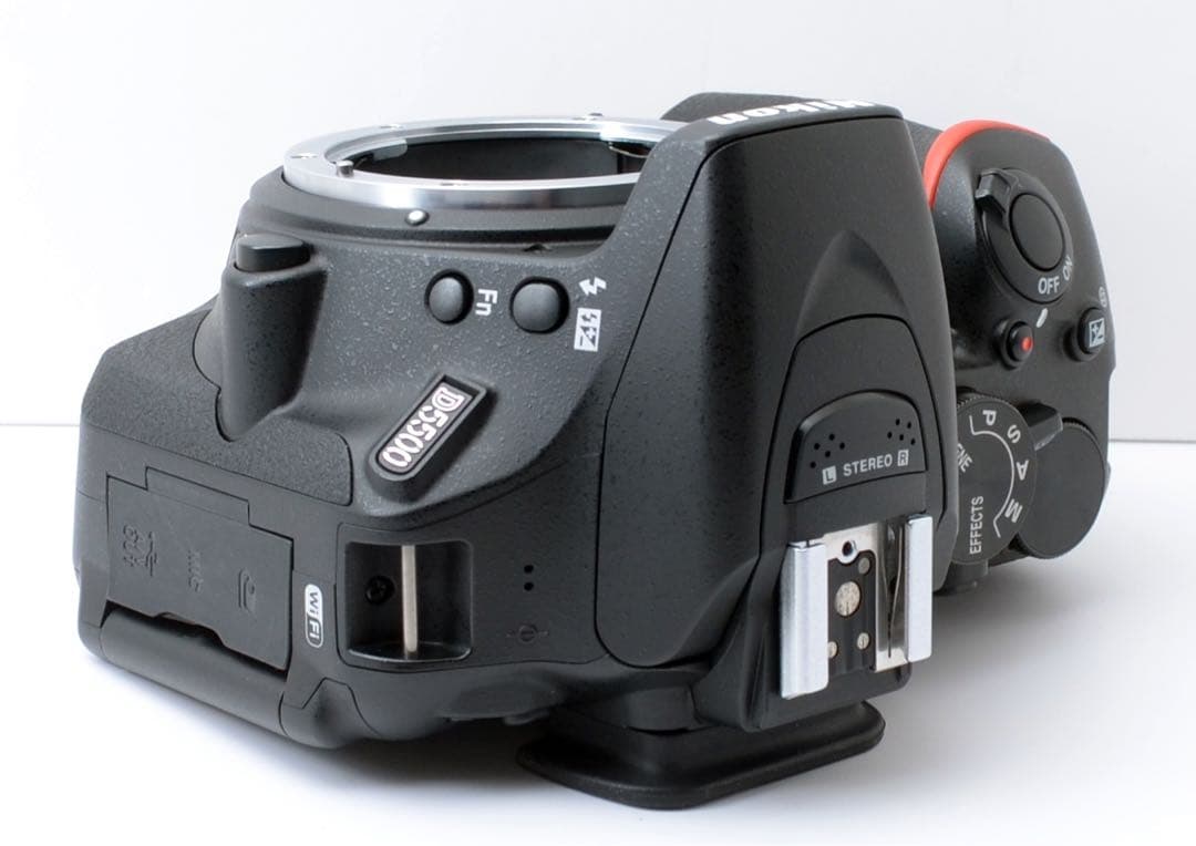 専用S数少！Nikon D5500★Wi-Fi内蔵★カメラバック★すぐ使える