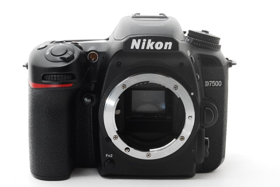 18-140mm VR付 Nikon D7500 高画質 三脚付き 卒業 入学