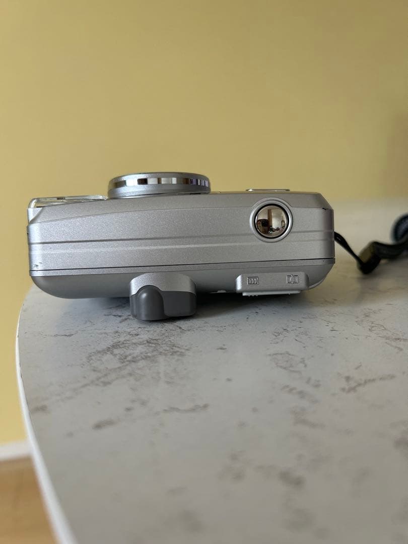 富士フイルム Zoom Date 120V コンパクトフィルムカメラ