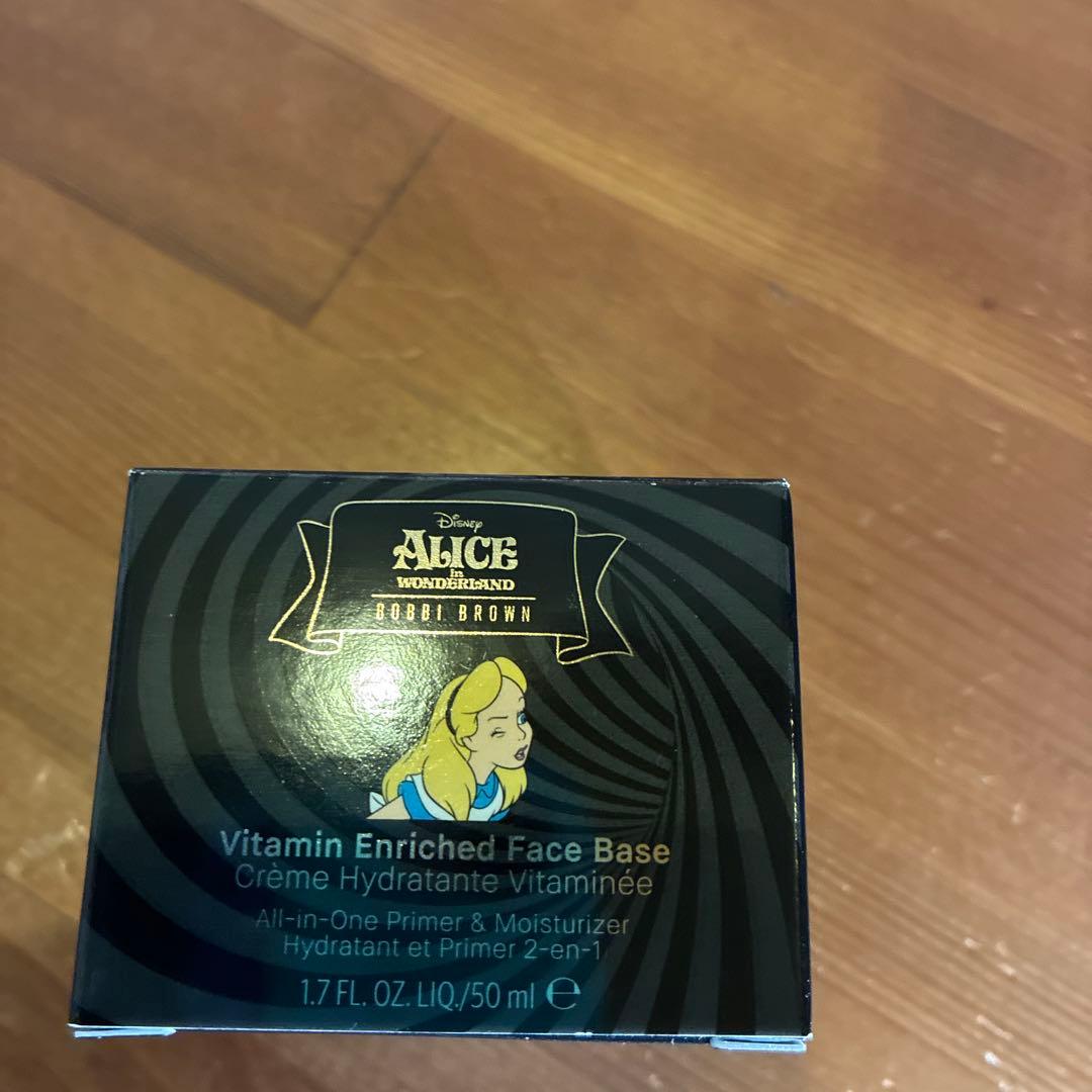 ボビーブラウン Vitamin Enriched Face Base