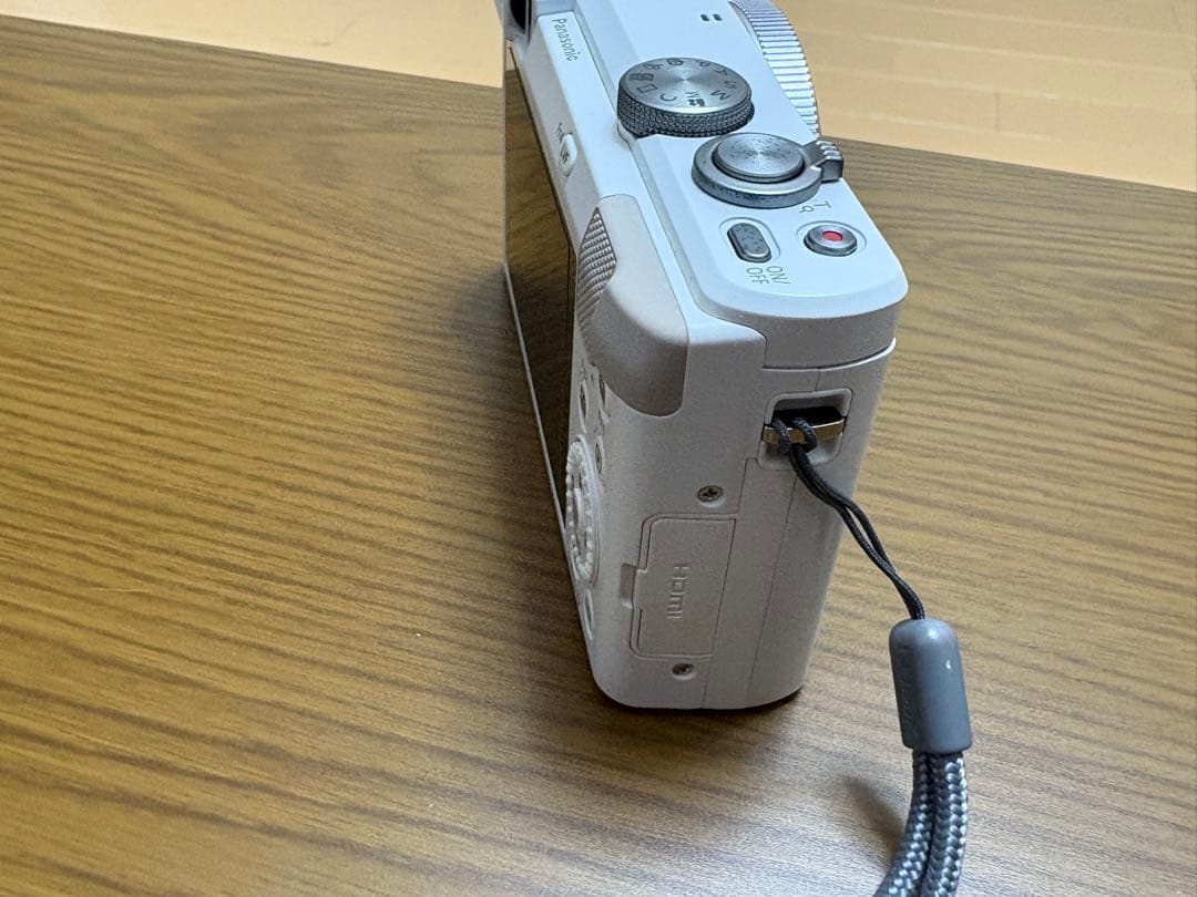 Panasonic DMC-TZ85 コンパクトデジタルカメラ　ファインダー付