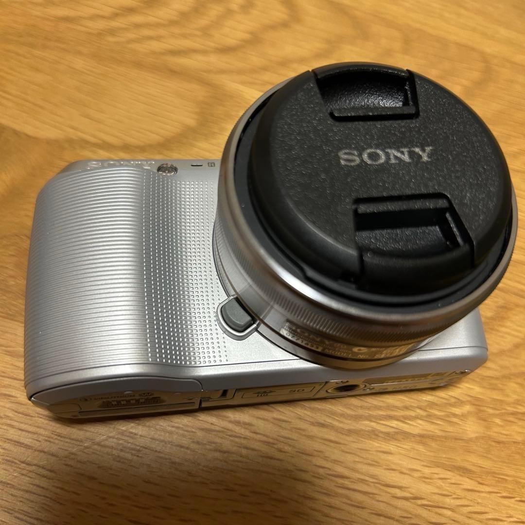 ミラーレス一眼カメラ　SONY NEX−C3D　ダブルレンズキット