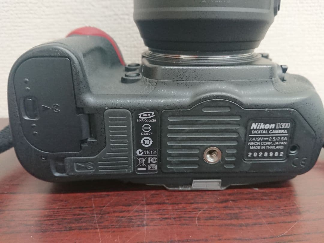B【通電確認済】 Nikon カメラ セット D300 レンズ3本 ストロボ 鞄
