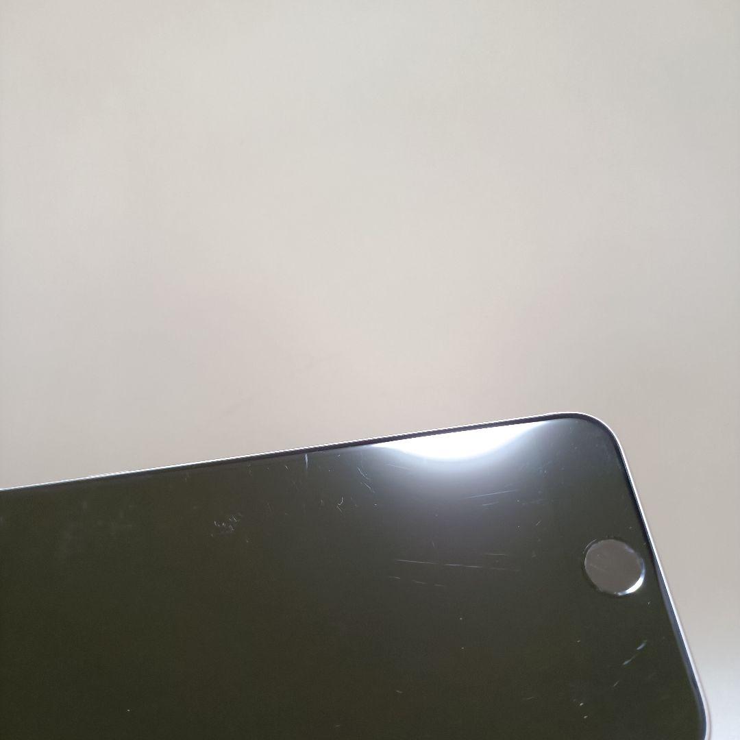 iPhone SE (第3世代)スターライト バッテリー残100%純正バッテリー