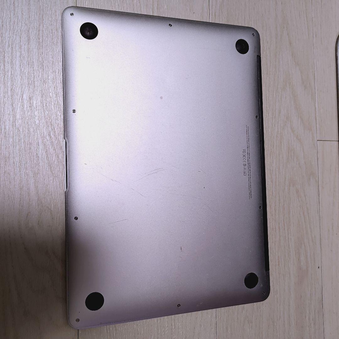 Apple MacBook Air 6,2 2013年 13インチ シルバー