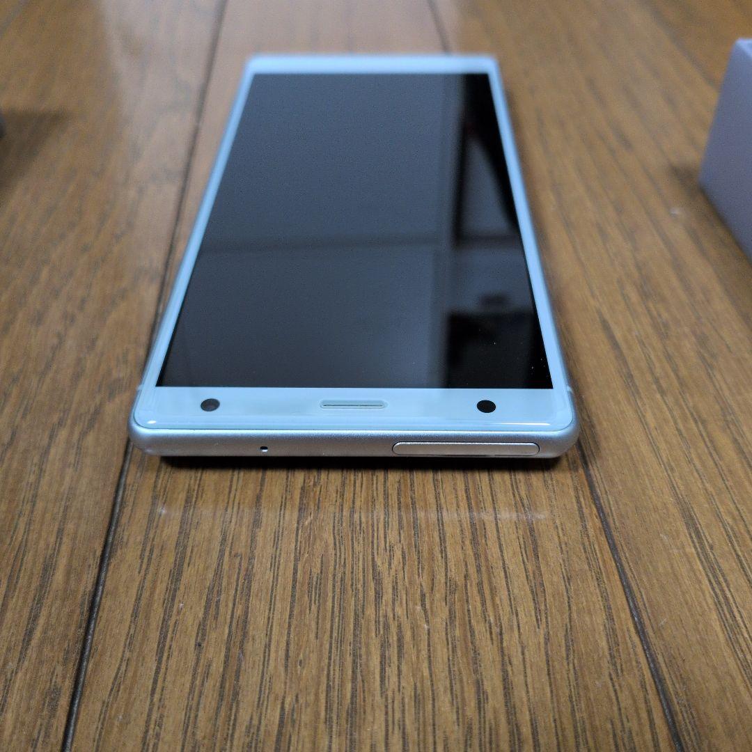 SONY XPERIA XZ2 本体