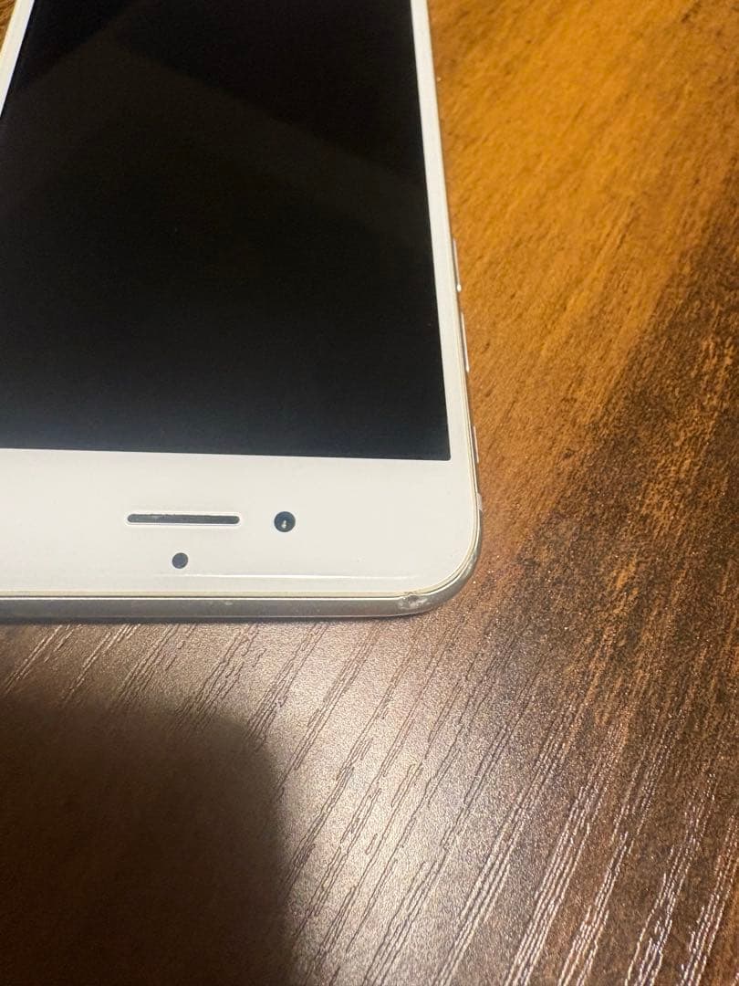 【箱付き】Apple iPhone 8 シルバー 本体