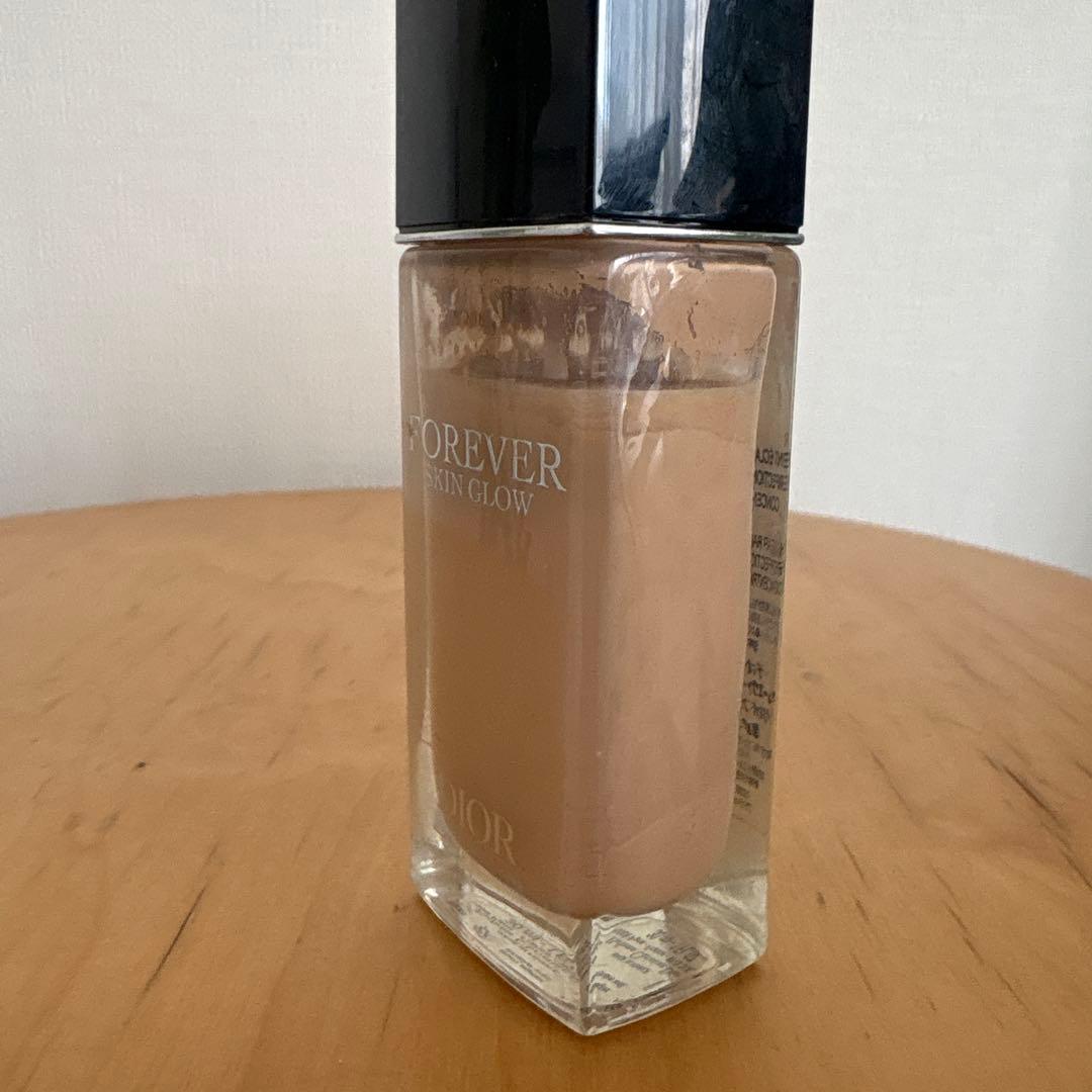 DIOR ディオールスキン　フォーエヴァー　フルイドグロウ1N