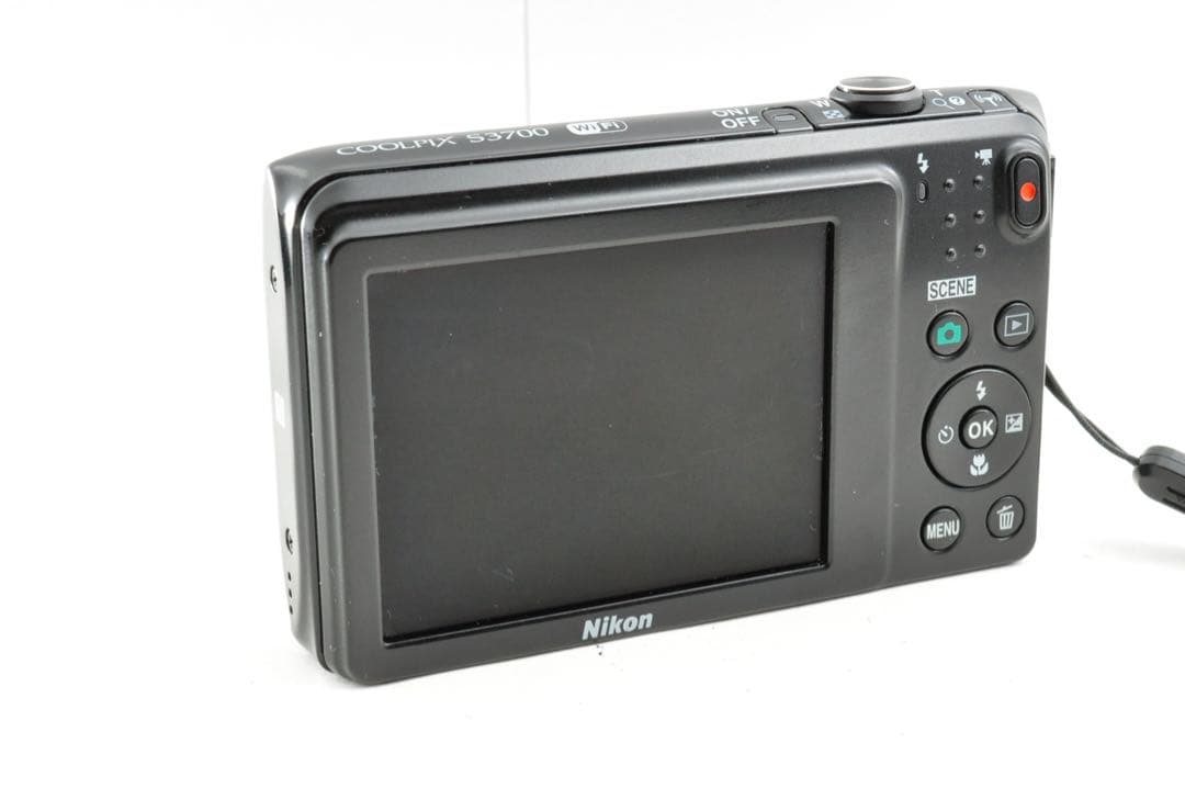 美品　NIKON COOLPIX S3700 ブラック　コンパクトデジタルカメラ