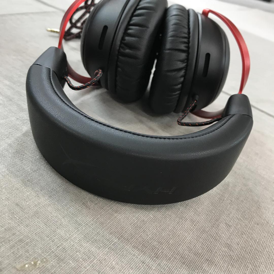 HyperX Cloud III  ゲーミングヘッドセット