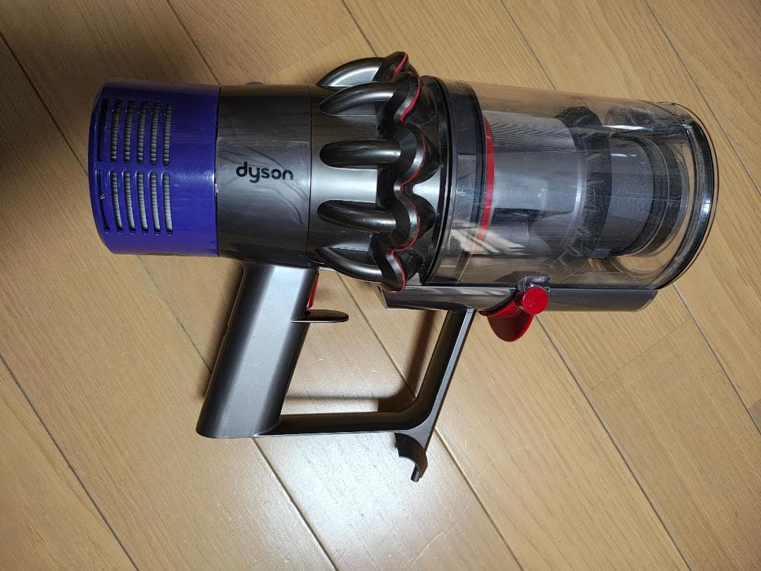 ダイソン★掃除機★V10本体のみ★ＳV12★バッテリーは別売りです★11