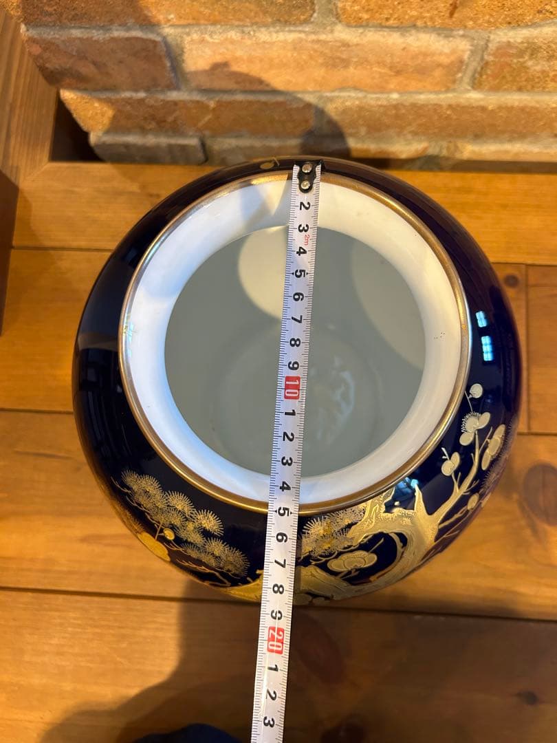 皇室御用達 大倉陶園 日本製　ルリ金蝕梅 花瓶 花生 29cm 定価27万円