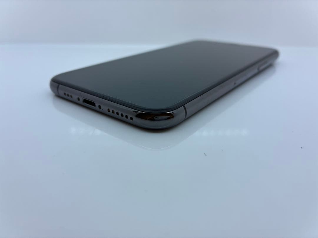 【美品】iPhone 11 Pro 64GB 本体 スペースグレイ SIMフリー