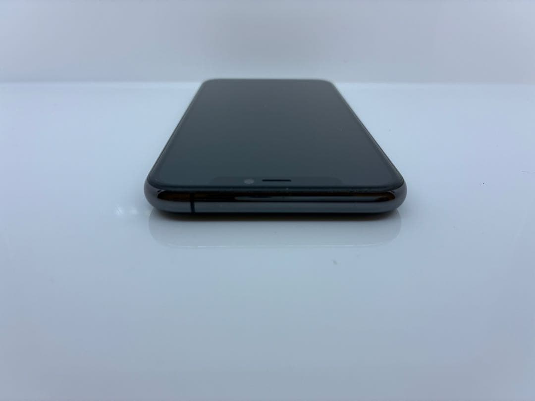 【美品】iPhone 11 Pro 64GB 本体 スペースグレイ SIMフリー