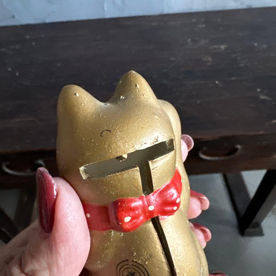ヴィンテージおすましさん招き猫 陶器 金色 赤