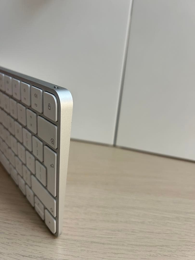 Apple Magic Keyboard シルバー 英語配列　UK A2450