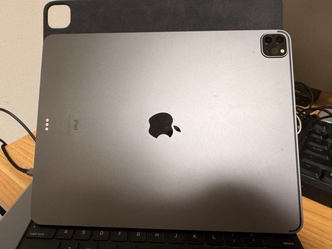 ipad pro m1 13インチ　magic keyboard付き