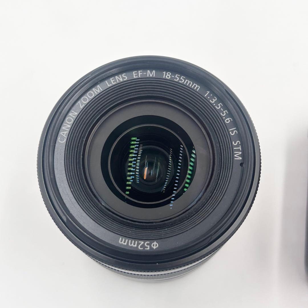 極上品　Canon ミラーレス一眼カメラ EOS M ダブルレンズキット　レッド
