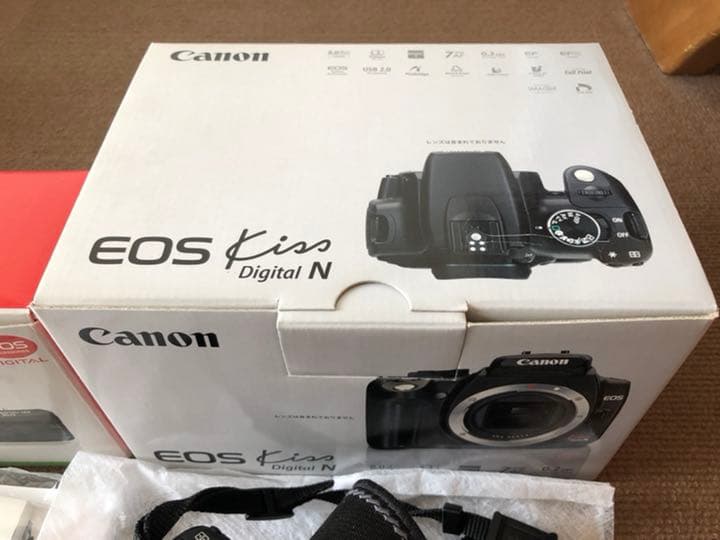 Canon EOS KISS DIGITAL N ボディ B レンズセット