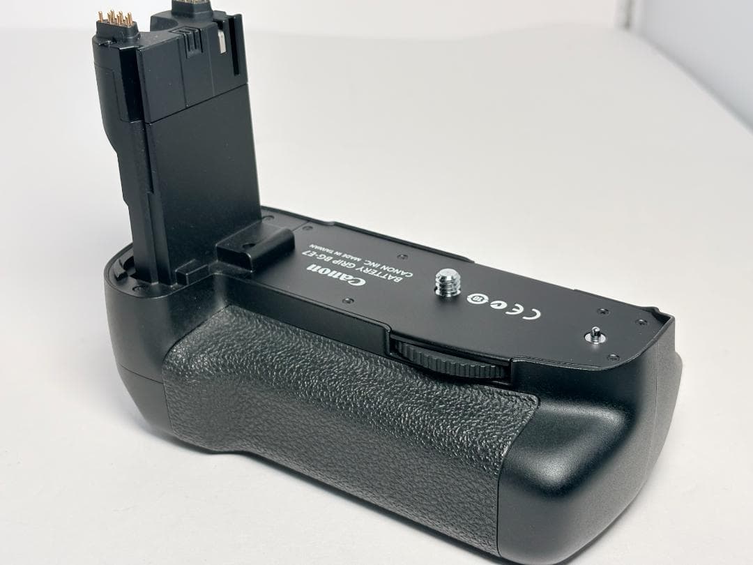 元箱付き 極上品 キヤノン BG-E7 グリップ