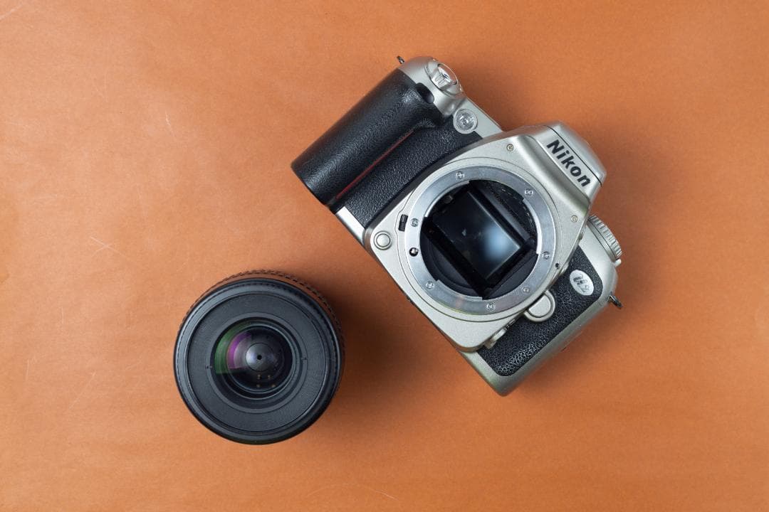 #518 - ニコン Nikon U2 & NIKKOR 35-80