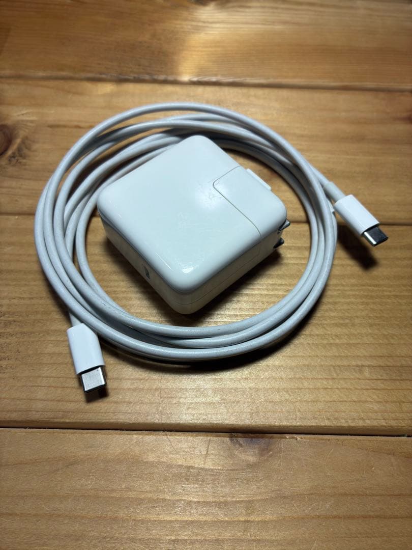 MacBook air M1(2020)スペースグレー