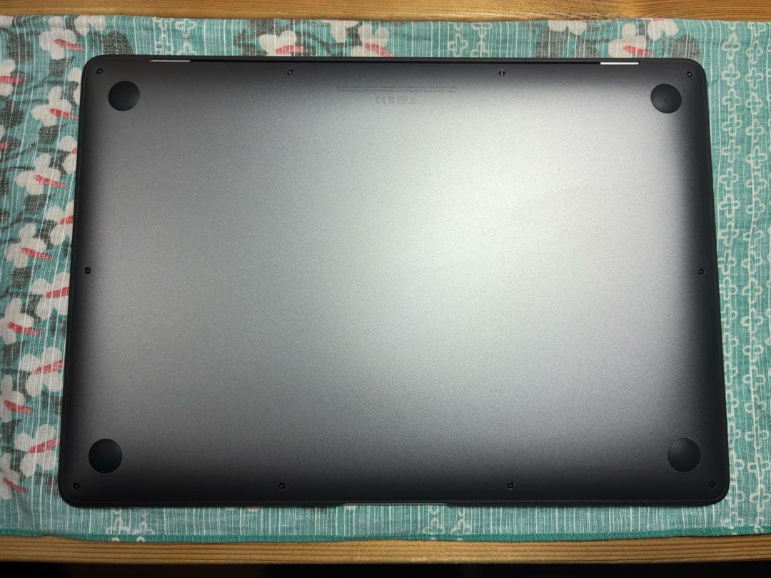 MacBook air M1(2020)スペースグレー