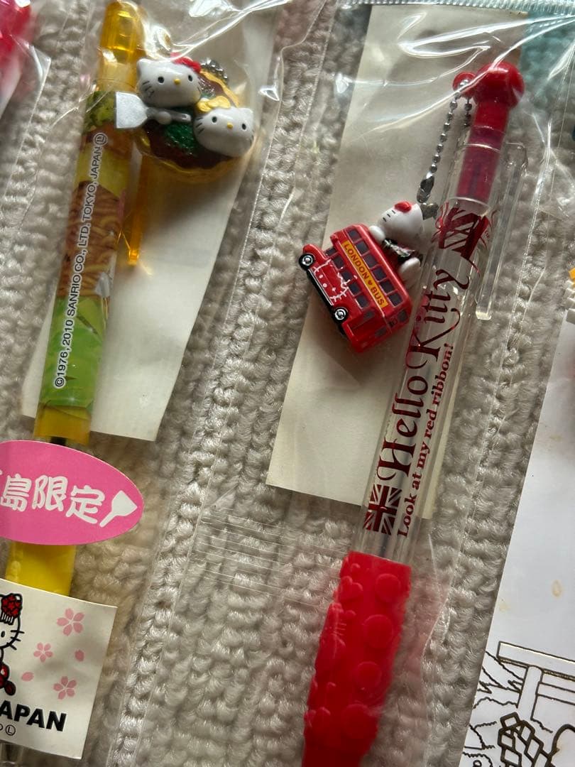 Hello Kitty ロンドンバスボールペン ご当地キティ サンリオ