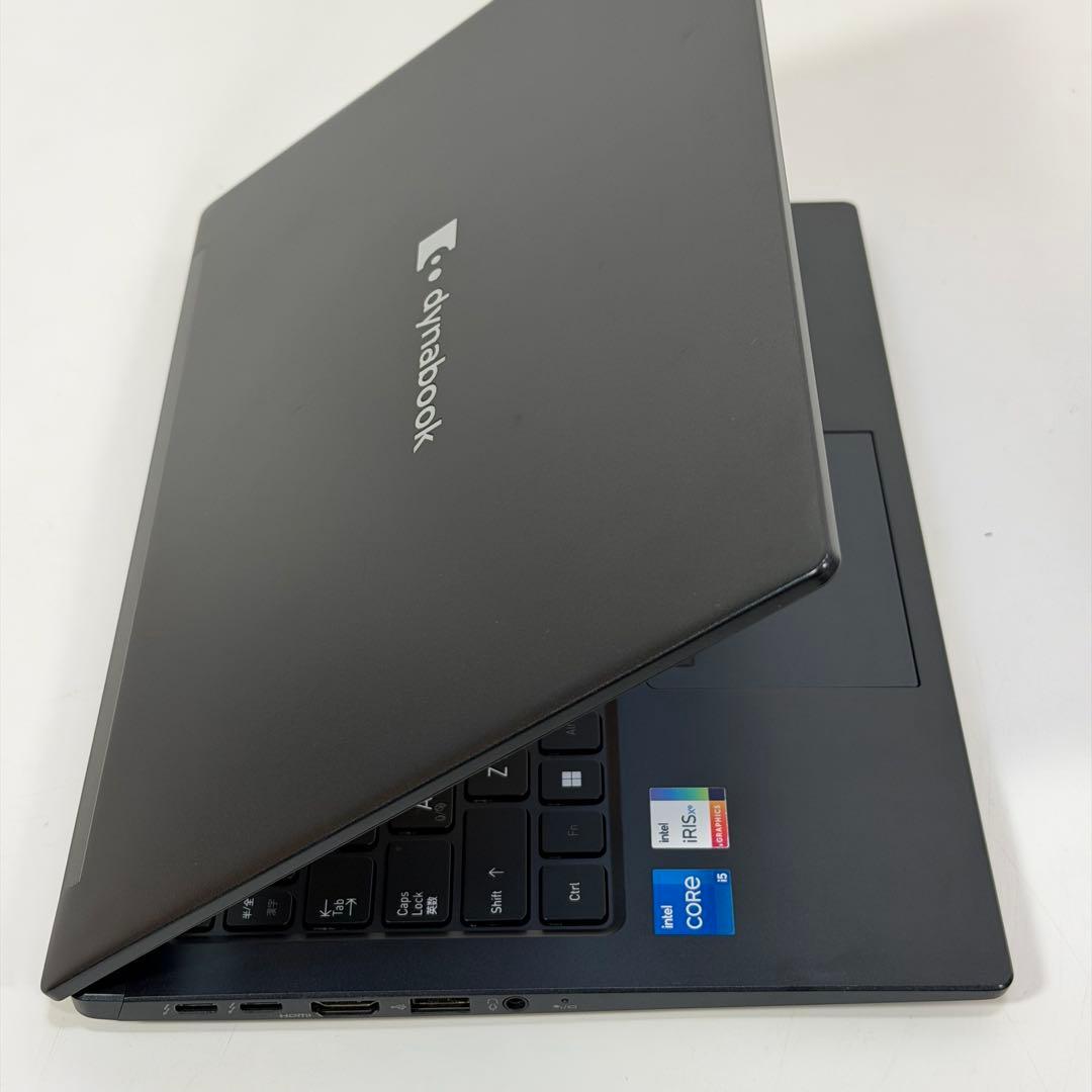 57.G83/HU 超軽量 i5-11世代 16G512G Office2024