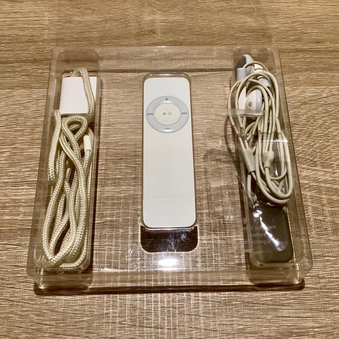 iPod　shuffle　シャッフル　1GB　初代　ホワイト　箱入り　付属品有