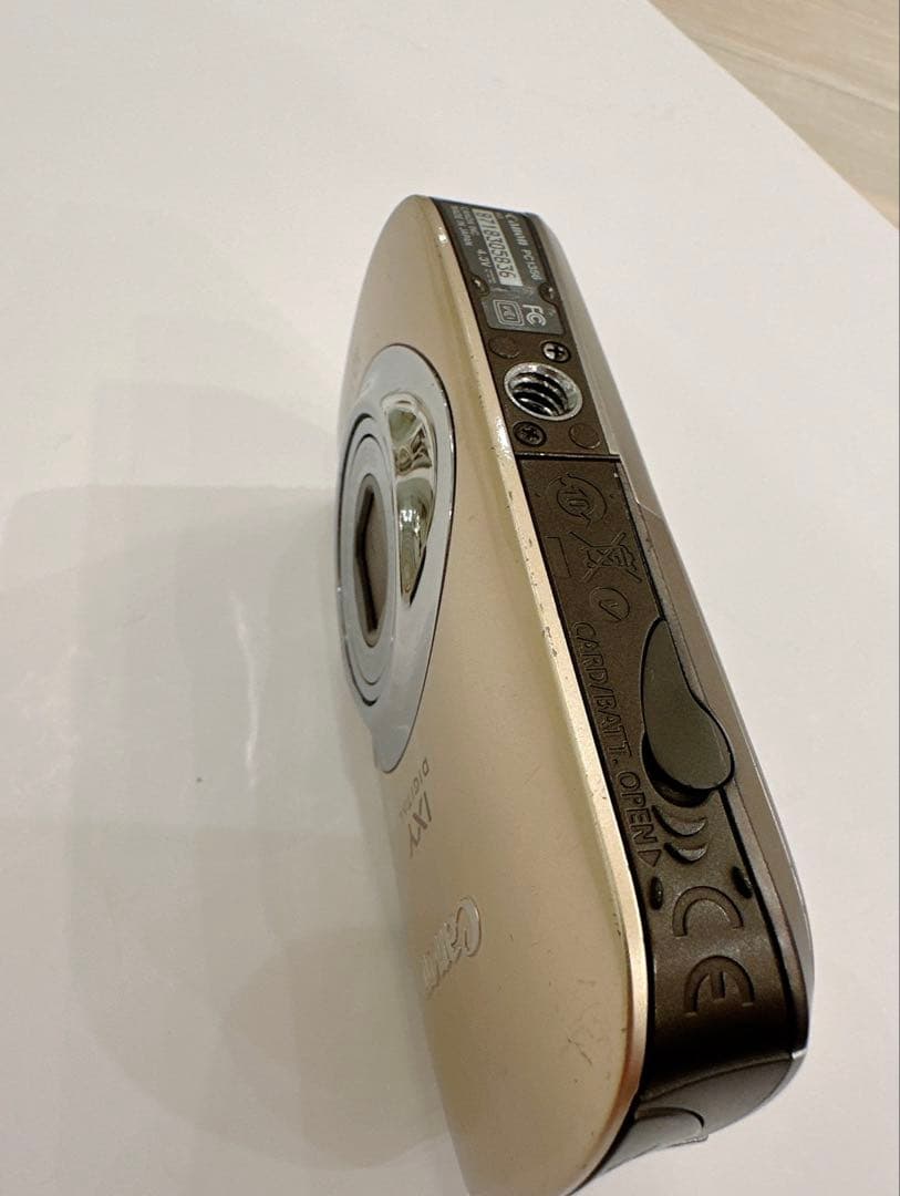 canon IXY510 IS デジカメ1台　稼働品