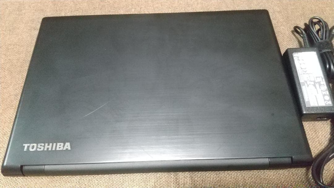 TOSHIBA dynabook B65/J　i3 第7世代