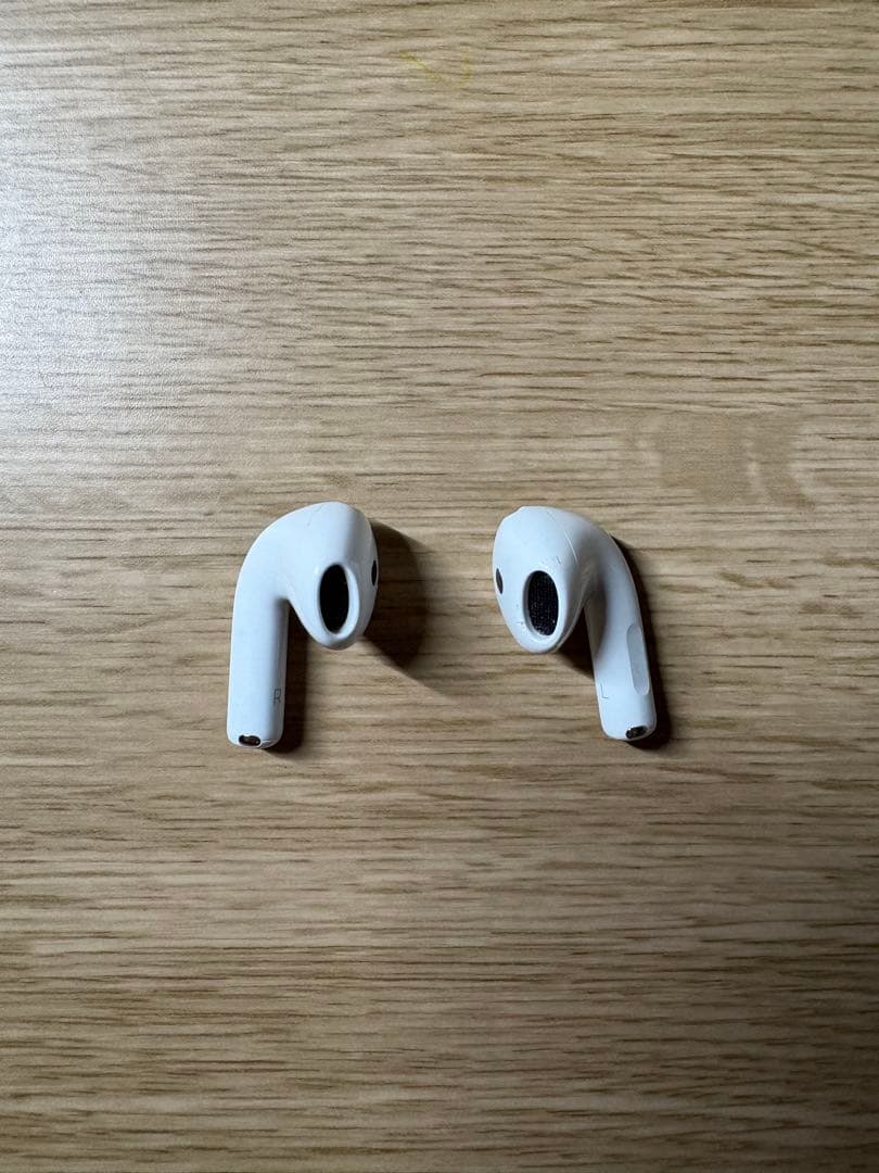 Apple AirPods4（第4世代）
