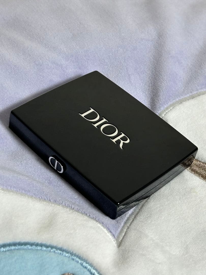 ふ*れ様 【新品】Dior ショウサンククルール865 ピンクロリポップ